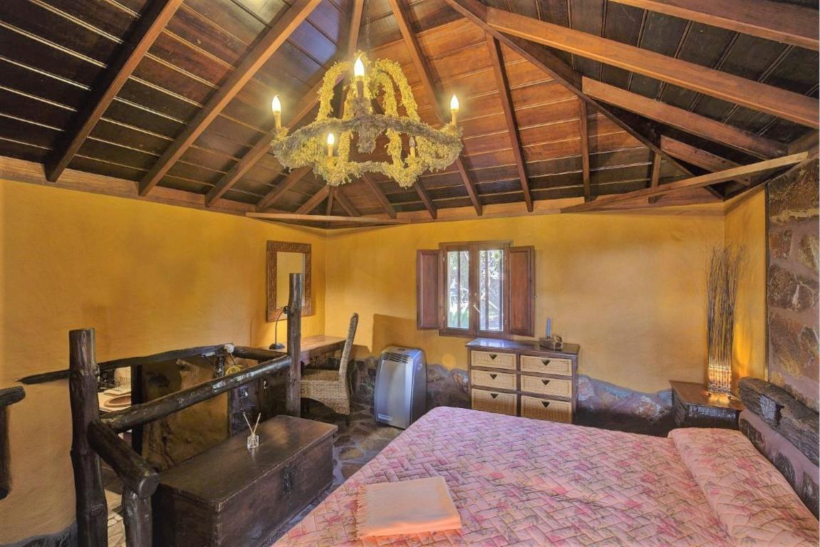 Hacienda La Centenaria,Casas Rurales 엘파소 외부 사진