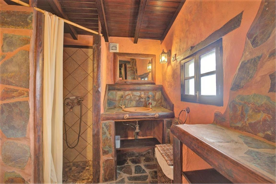 Hacienda La Centenaria,Casas Rurales 엘파소 외부 사진